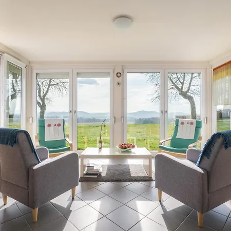 Ferienhaus Wiesenweg 펜션